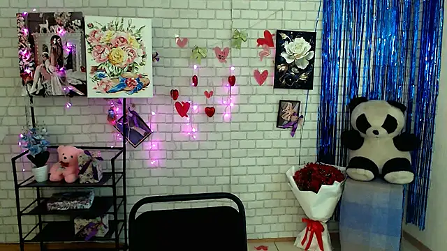 Darina M  online show from 03.12.25