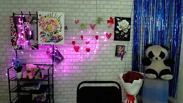 Darina M  online show from 03.18.25