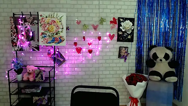 Darina M  online show from 03.19.25