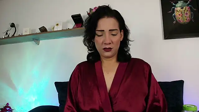 Elliee  online show from 06.11.26
