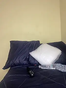 DarkBerry87 online show from 03.10.25