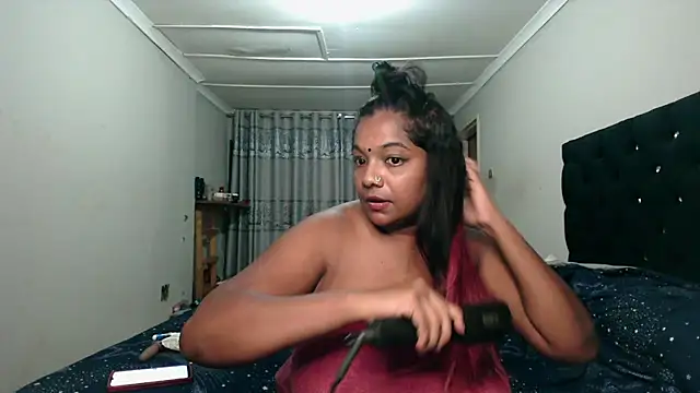 Indianmayaxoxo online show from 03.04.25