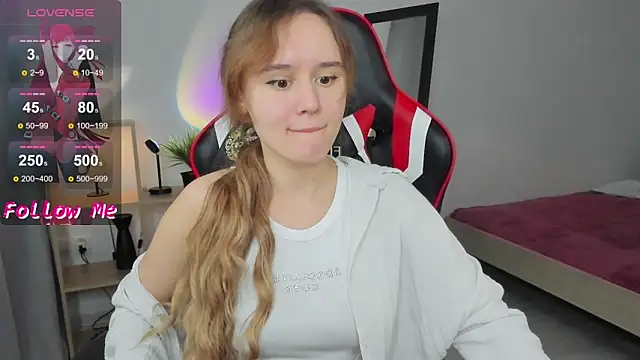 Snapshot of alicexforever chatting on 12.11.24 alicexforever online show from 12.11.24