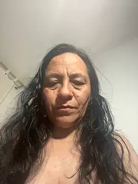 Snapshot of Freya_Artemisa chatting on 02.14.25 Freya Artemisa online show from 02.14.25