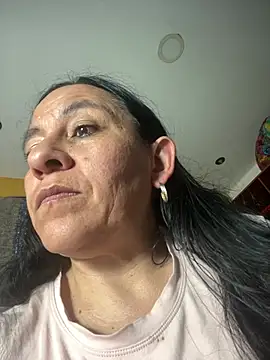 Freya Artemisa online show from 03.25.26