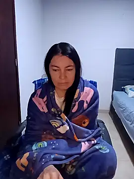 renata hot1 online show from 02.13.25