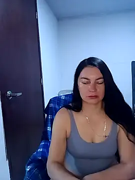 renata hot1 online show from 02.20.25