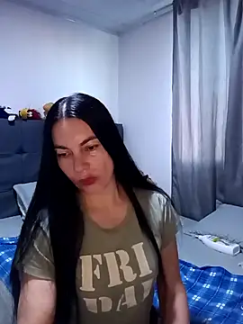 Snapshot of renata_hot1 chatting on 05.06.26 renata hot1 online show from 05.06.26