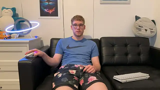 BlueEyedTallGuy94 online show from 12.20.24