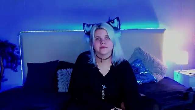 JoannLowe online show from 03.13.25