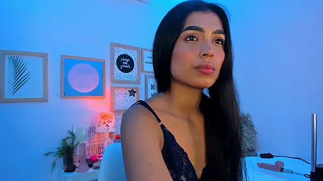 TianaReedd online show from 01.29.25