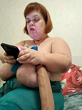 MIDGET-TITS online show from 02.27.25