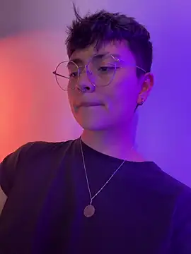 Ashley Chriss online show from 12.09.24