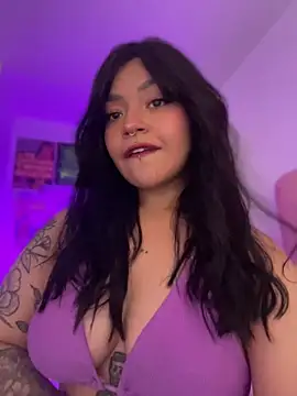 Ashley Chriss online show from 06.28.26
