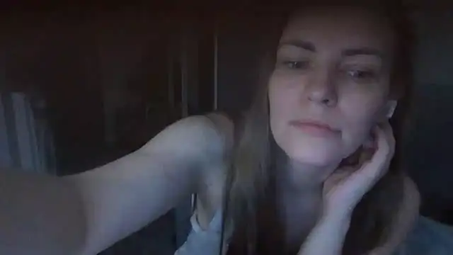 Snapshot of AnnaDiamond1 chatting on 06.23.26 AnnaDiamond1 online show from 06.23.26