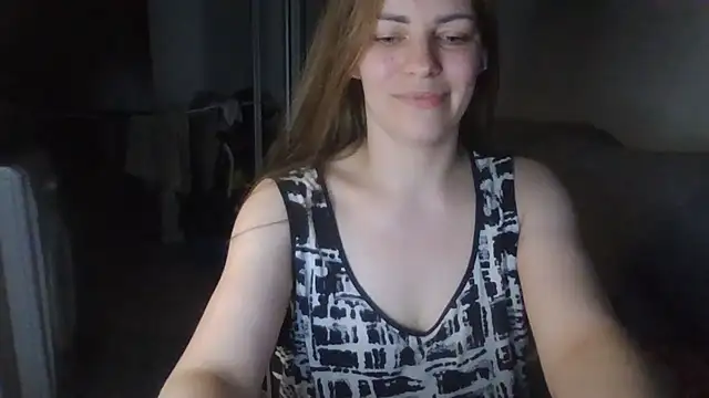 Snapshot of AnnaDiamond1 chatting on 06.26.26 AnnaDiamond1 online show from 06.26.26