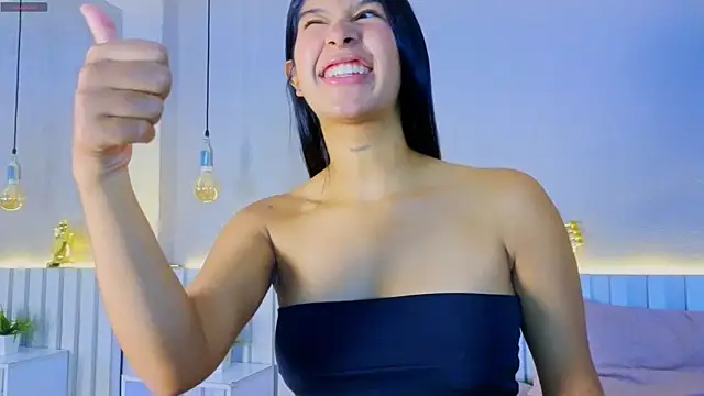 Snapshot of Aida_moreno chatting on 04.05.26 Aida moreno online show from 04.05.26