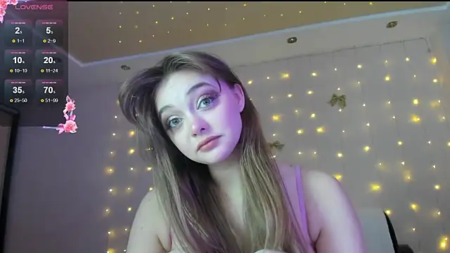 Snapshot of May_Flower chatting on 02.01.26 May Flower online show from 02.01.26