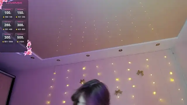 Snapshot of May_Flower chatting on 02.03.26 May Flower online show from 02.03.26