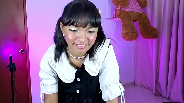 Snapshot of KaattySweet_ chatting on 05.25.26 KaattySweet online show from 05.25.26