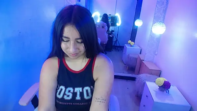 Snapshot of ailyn_miranda chatting on 02.08.25 ailyn miranda online show from 02.08.25