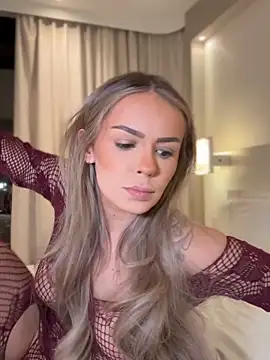 HotBella- online show from 02.15.26