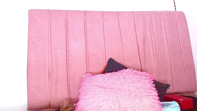 margiesfunnyhot303av online show from 03.23.25