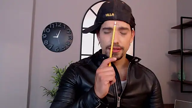 Ian Daviz online show from 02.20.25