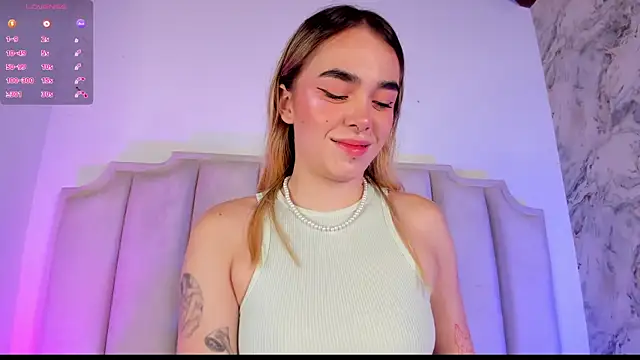 Lucy Vega online show from 03.07.25