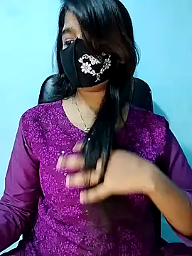 Snapshot of Sadika- chatting on 12.06.24 Sadika- online show from 12.06.24