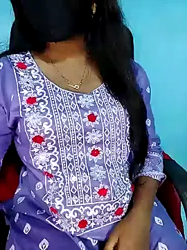 Snapshot of Sadika- chatting on 12.24.24 Sadika- online show from 12.24.24