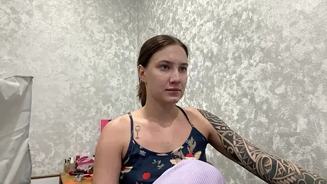 AnneBall online show from 12.21.24