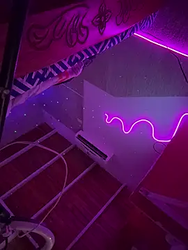 Mauuu18 online show from 11.27.25