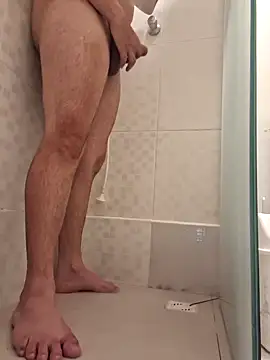 Snapshot of brunolorran6969 chatting on 12.23.24 brunolorran6969 online show from 12.23.24