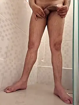 Snapshot of brunolorran6969 chatting on 12.30.24 brunolorran6969 online show from 12.30.24