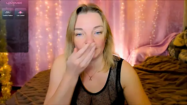 Regina  blue online show from 01.24.25