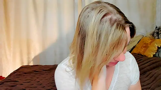 Regina  blue online show from 09.19.25