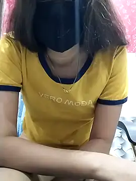 Snapshot of Kashish_18 chatting on 12.14.24 Kashish 18 online show from 12.14.24