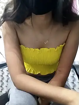 Snapshot of Kashish_18 chatting on 01.23.25 Kashish 18 online show from 01.23.25