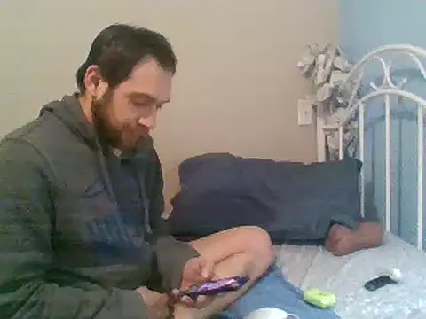 Snapshot of SmokingSloth chatting on 01.21.25 SmokingSloth online show from 01.21.25