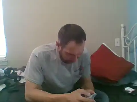 Snapshot of SmokingSloth chatting on 03.18.25 SmokingSloth online show from 03.18.25