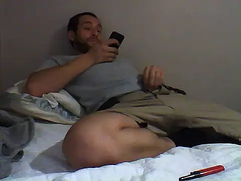 Snapshot of SmokingSloth chatting on 09.16.25 SmokingSloth online show from 09.16.25