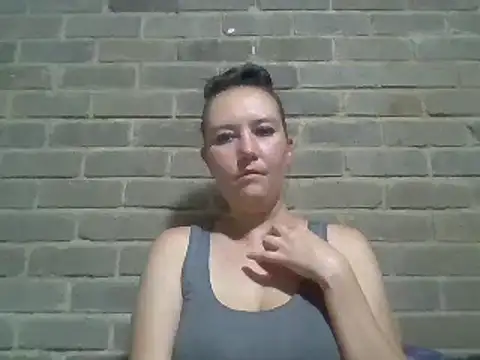 EksJouneMwah online show from 01.20.25