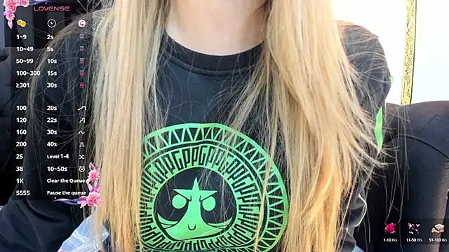 EvaaLovia1 online show from 09.26.25