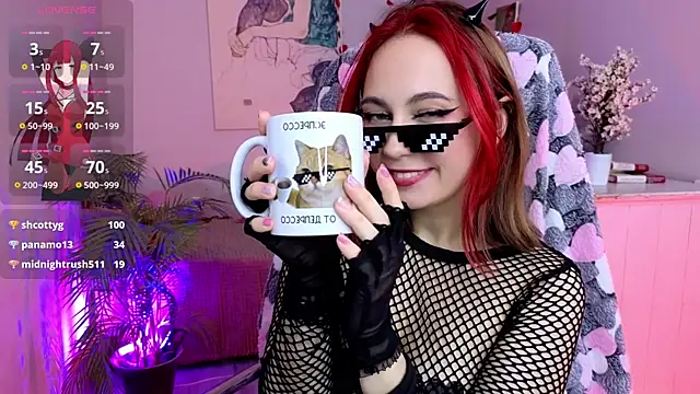 Carolina Leep online show from 02.26.25