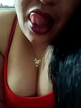 Snapshot of sneha_rose chatting on 01.04.25 sneha rose online show from 01.04.25