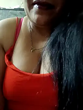 Snapshot of sneha_rose chatting on 01.14.25 sneha rose online show from 01.14.25