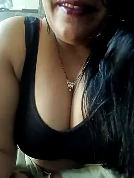 Snapshot of sneha_rose chatting on 01.29.25 sneha rose online show from 01.29.25