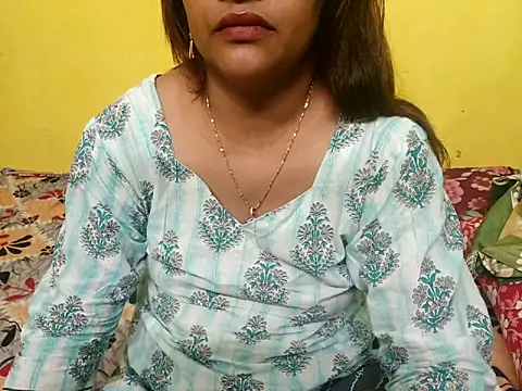 Snapshot of Sexyranibhabhi chatting on 10.20.25 Sexyranibhabhi online show from 10.20.25