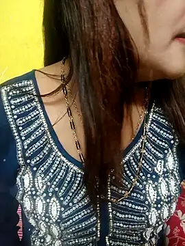 Snapshot of Sexyranibhabhi chatting on 04.30.26 Sexyranibhabhi online show from 04.30.26
